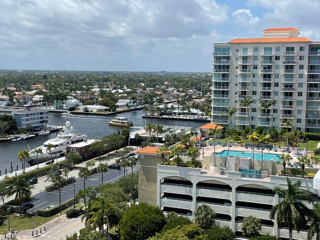Photo - 3015 N Ocean Blvd Unidad 14i
