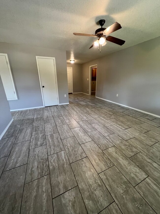 Photo - 3 Bed 1.5 Bath House, 1 Car Carport, Yard Care Included.