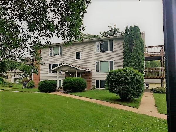 Pius Lane Apartments