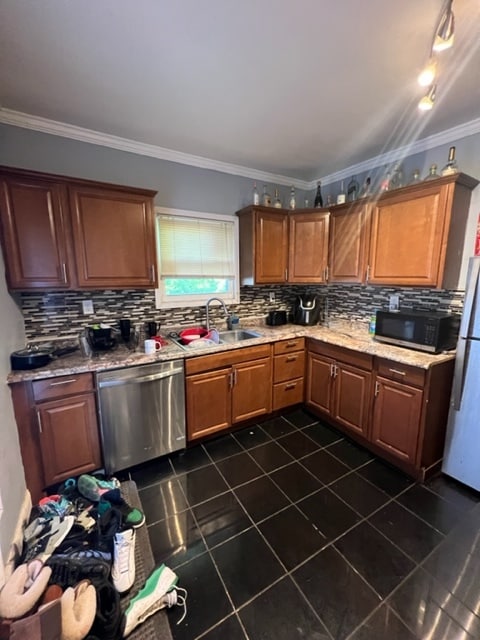 Photo - 203 Maple St