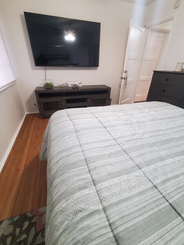 Photo - 1609 Ponty St (Los Angeles, CA)