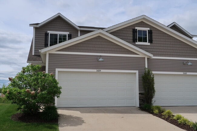 Building Photo - 3684 Merriville Ct