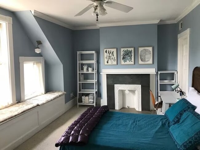 Photo - 3284 Dawson Street Unit Furnished Bedroom 3