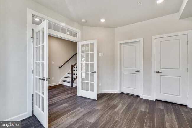 Photo - 103 Pleasant St NW