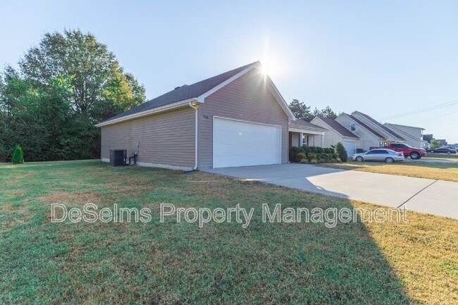 Photo - 1536 Passage Dr