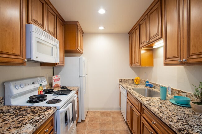 1HAB, 1BA -580SF