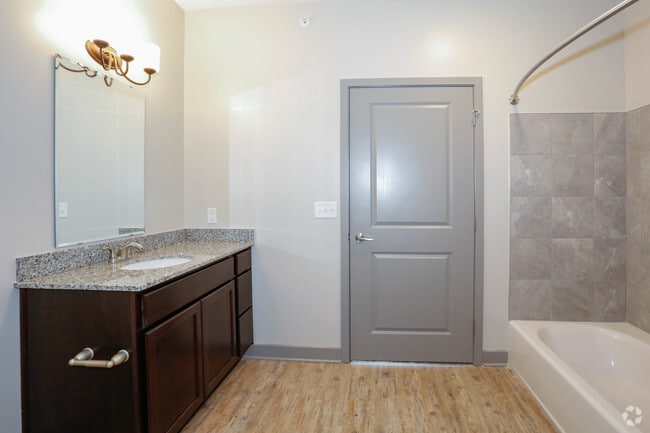 The Patton - 1 habitación/1 baño - 695 ft² - The Marcum