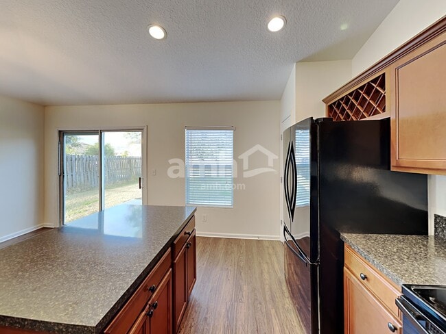 Photo - 196 Straw Pond Way