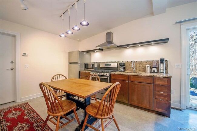 Photo - 63 Gardiners Ln