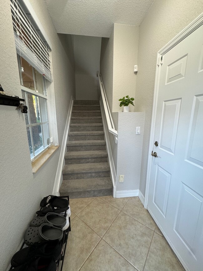 Photo - 4870 Bonsai Cir Unit 202