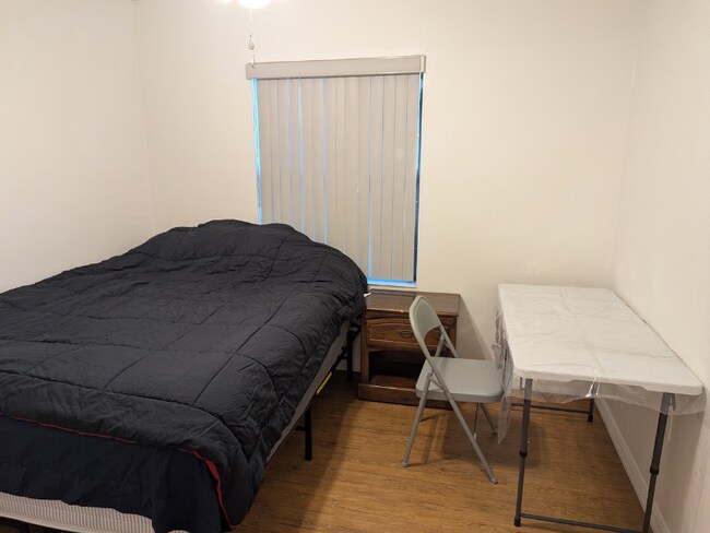 Photo - 3600 SW 23rd St Unit 19