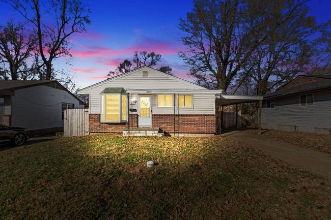 Building Photo - 10805 Spring Garden Dr Rental