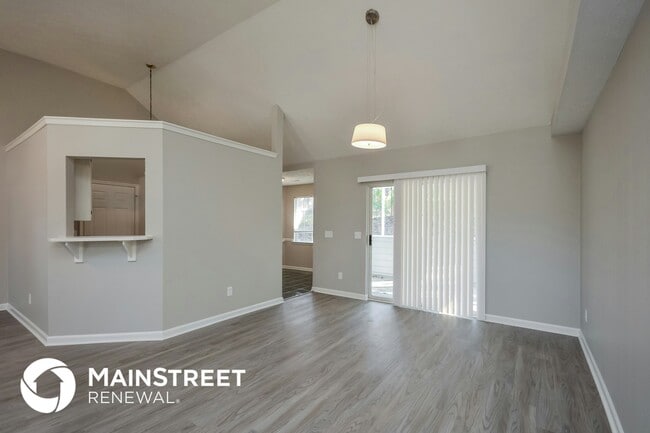 Photo - 9270 Scarlett Dr SW