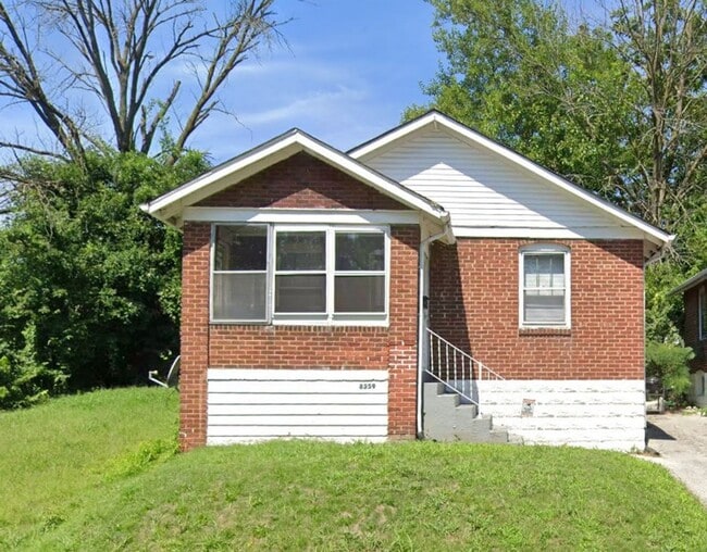 Building Photo - Brick Two Bedroom in Jennings Rental