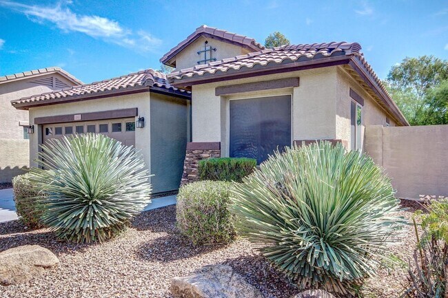 Building Photo - BEAUTIFUL 4-BEDROOM IN POWER RANCH!