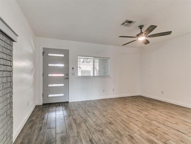 Photo - 2808 SW 88th St