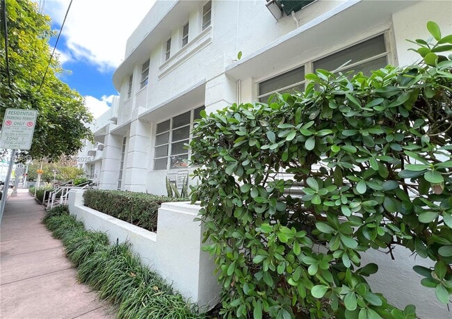 Photo - 500 14th St Condo Unit 205