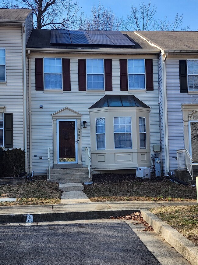 9308 Gordon Ct Townhome Townhome Rental in Laurel MD