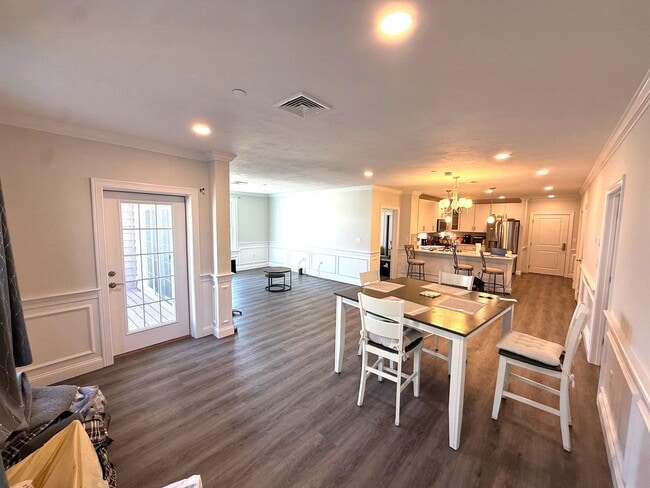 Photo - 320 Middlesex Ave Unit D107