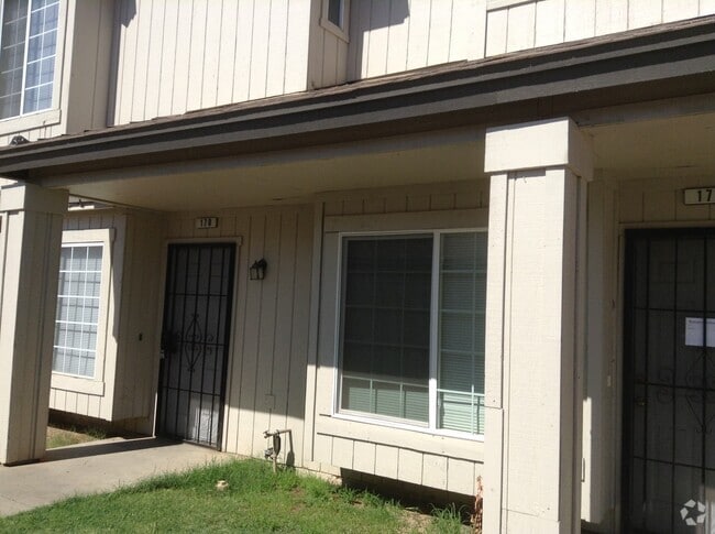 Building Photo - Remodeled! Unit 171 Rental