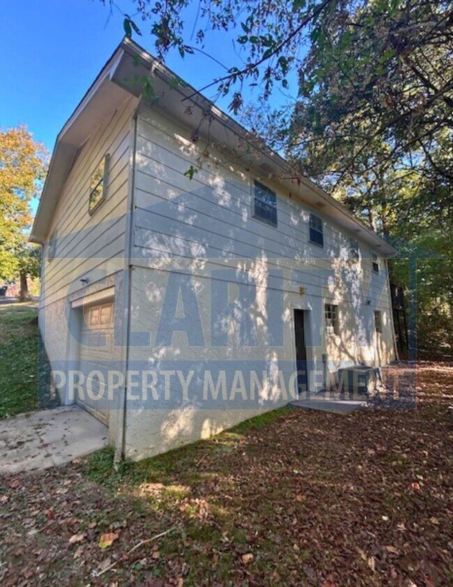 Photo - Charming 3 Bedroom, 1 Bath Home with Garag...