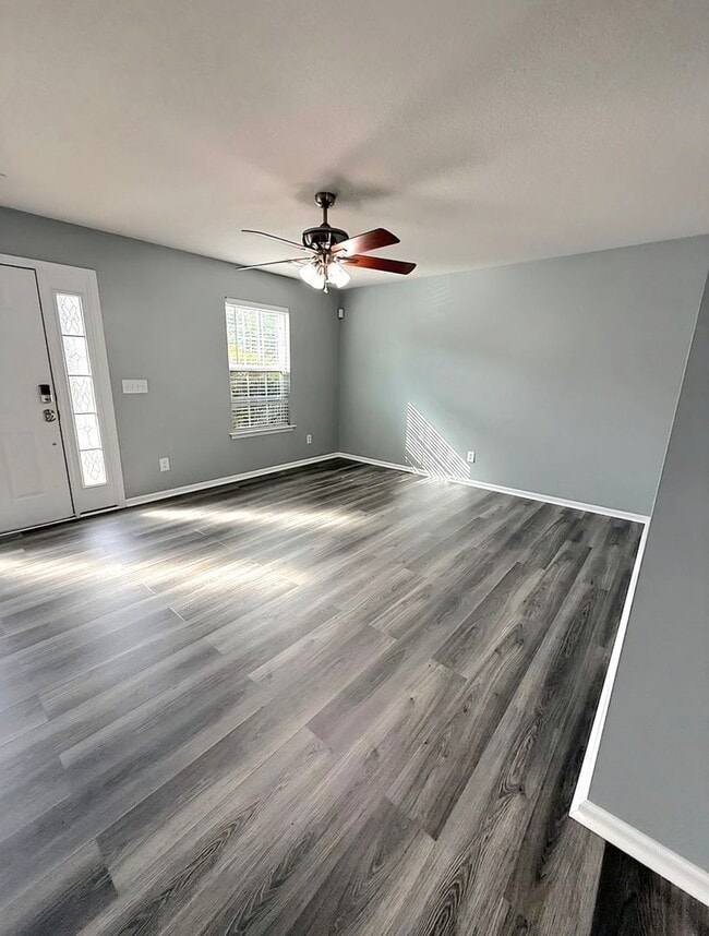 4408 Betty Ln