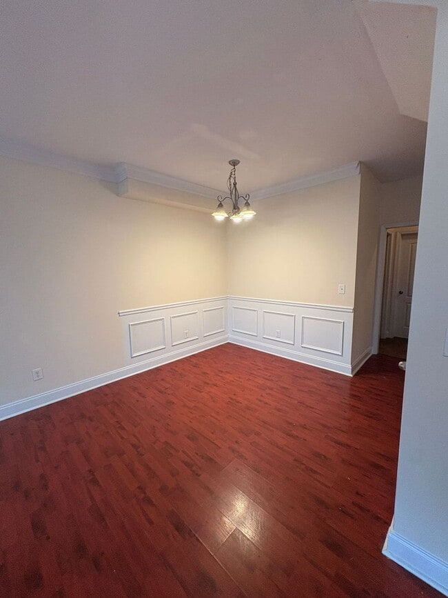 Photo - PRE-LEASING FOR AUGUST 2026!