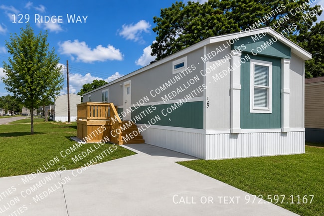 Building Photo - 129 Ridge Way-