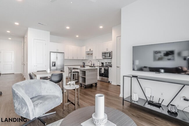 Photo - 515 Corso Ln Unit 1155