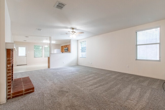 Photo - 2405 Spruce Ct