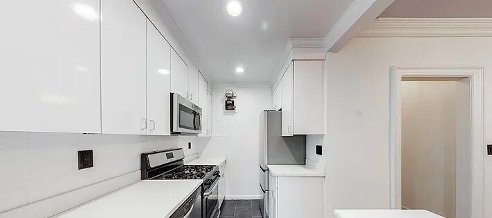 Photo - 71 W 12th St Unit 4G