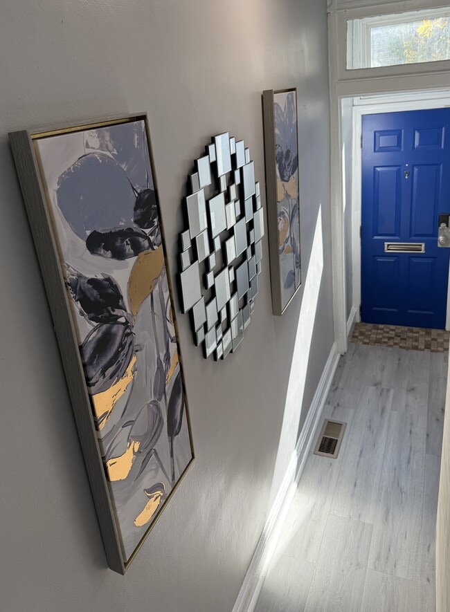 Photo - 3224 E Baltimore St