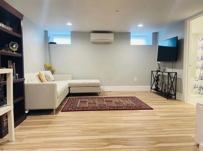 Photo - 189 Charles St Unit 1