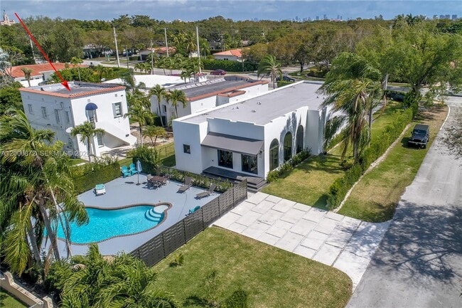 Photo - 5116 SW 57th Ave Unit (upstairs)