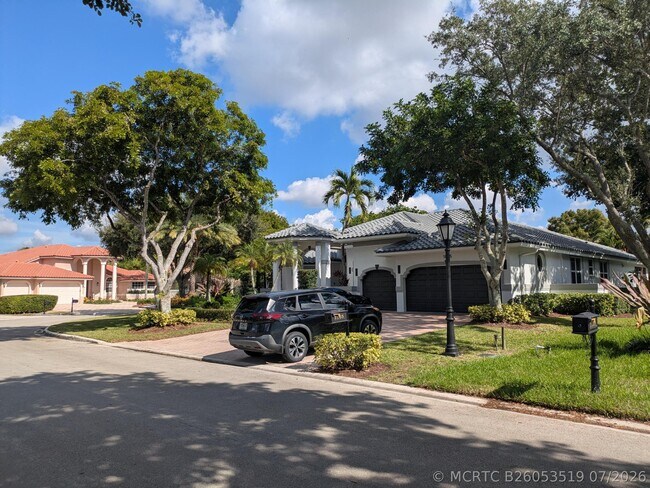 1865 NW 124th Way