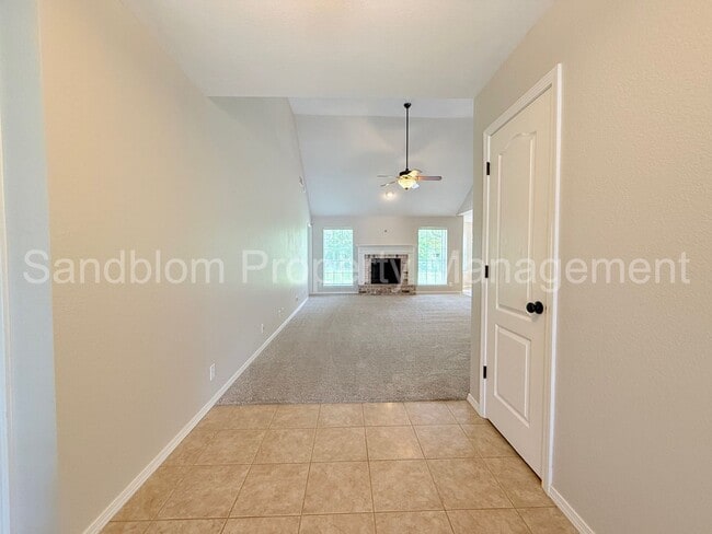 Photo - For Lease | Broken Arrow | Available Now!