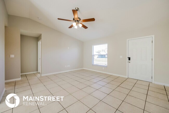 Photo - 4103 13th St W