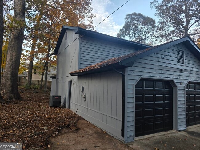 Photo - 5500 Marbut Rd