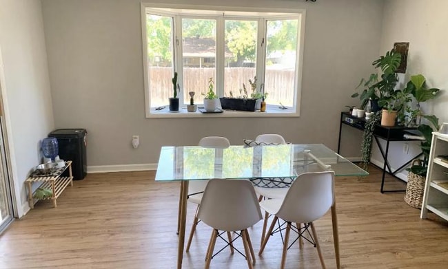 Photo - 8490 Benton St