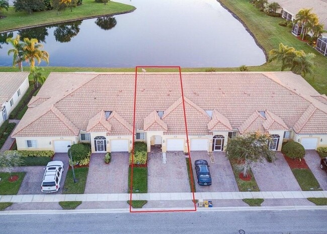Photo - 9849 Baywinds Blvd Unidad 8304