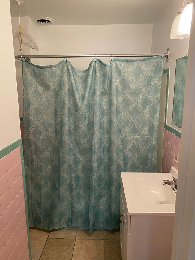 COLOR HOUSES GROUP, INC - COLOR HOUSES GROUP, INC Unidad #6