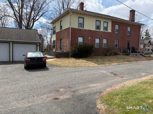 Building Photo - 916 Windsor Ave Unit 2W