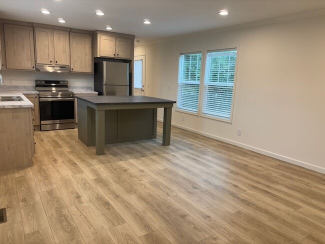 Photo - Liberty Pines Mobile Home Community, Raeford, NC