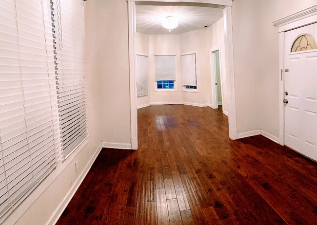 Photo - 3418 W McLean Ave