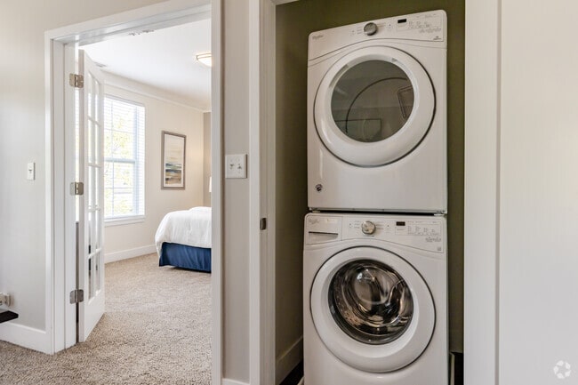 1BR, 1BA - Laundry