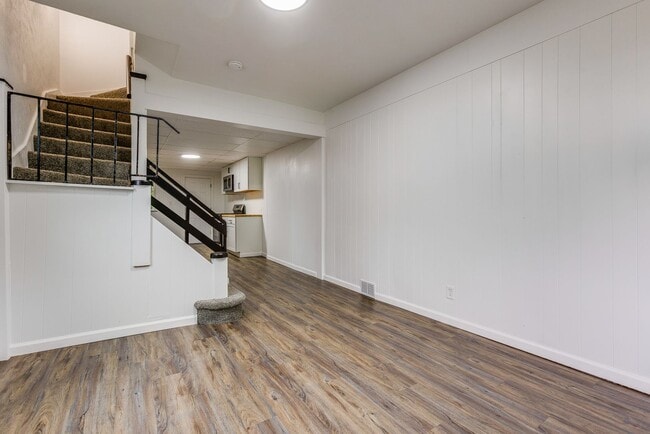 Photo - 632 Curtis St