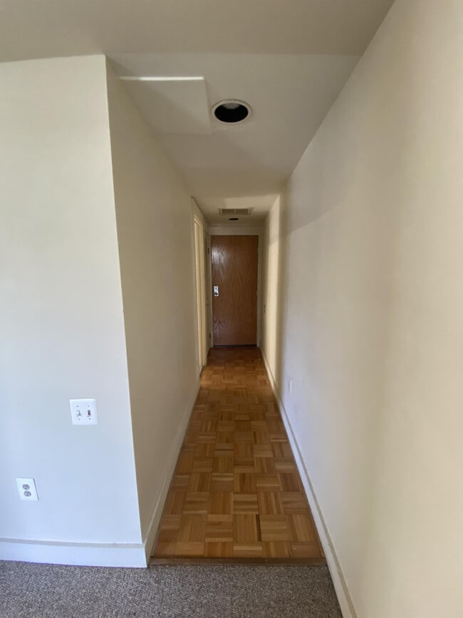 Photo - 1842 California St NW