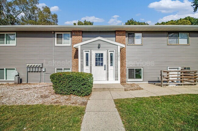 Photo - 1015 36th St SW Unit 1