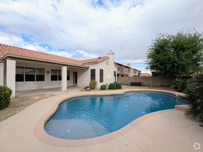 Building Photo - 12417 W Encanto Blvd Rental