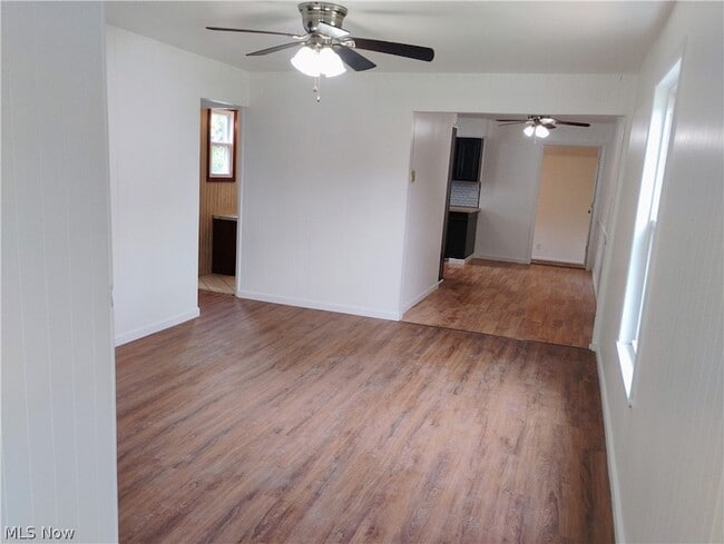 1514 Manhattan Ave